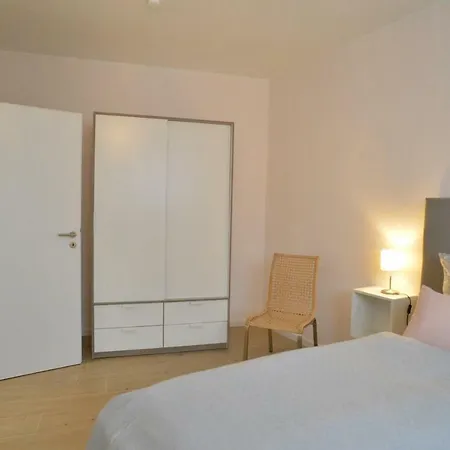 Grey House Apartamento Großbeeren