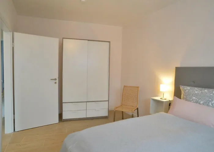 Grey House Apartment Grossbeeren